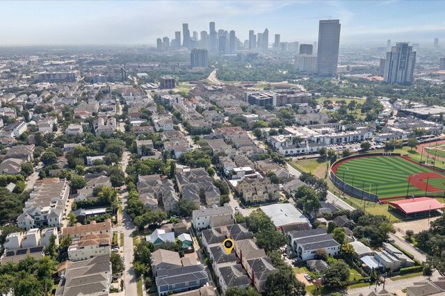 408 Parker Street, Houston, TX 77007