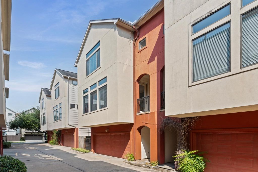 408 Parker Street, Houston, TX 77007