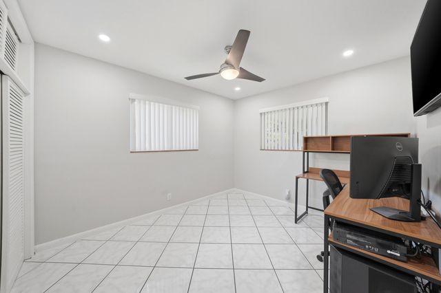 6410 Harding Street, Hollywood, FL 33024