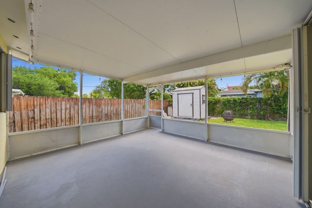 6410 Harding Street, Hollywood, FL 33024