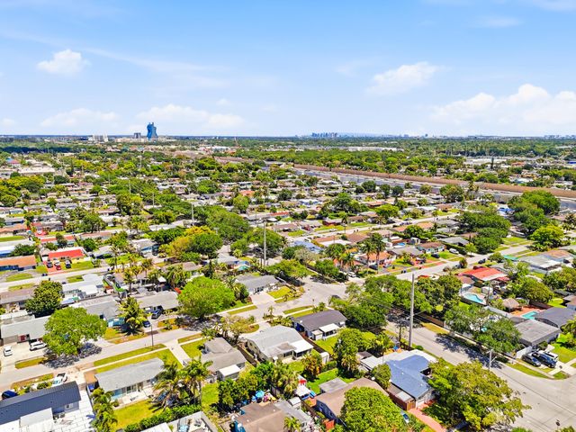 6410 Harding Street, Hollywood, FL 33024