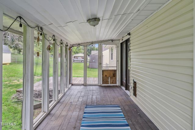 1760 Todd Drive, Johnson City, TN 37604
