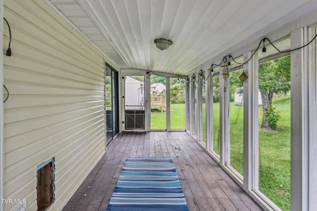 1760 Todd Drive, Johnson City, TN 37604