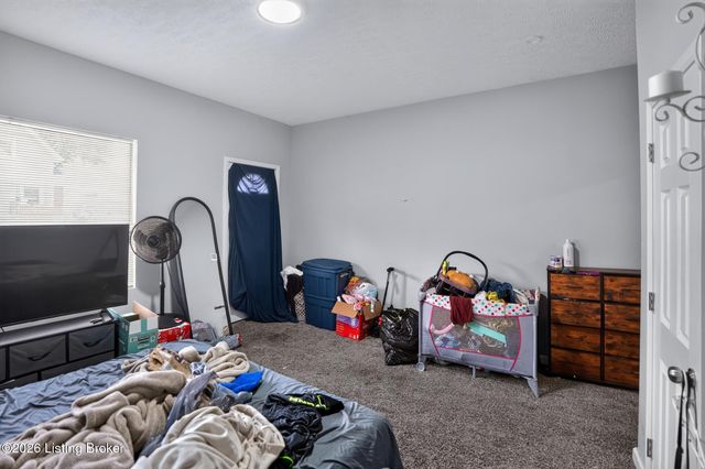 2206 Saint Xavier St, Louisville, KY 40212