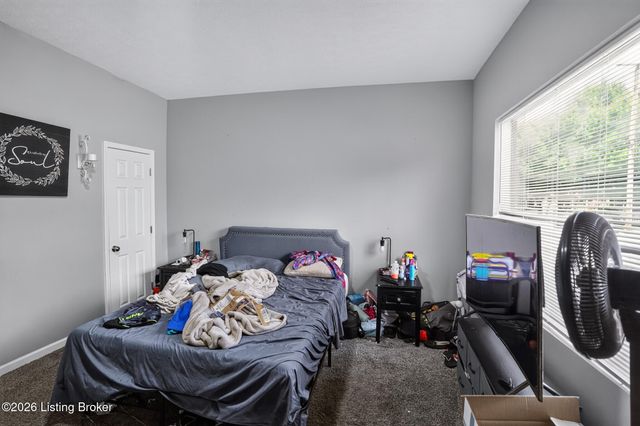 2206 Saint Xavier St, Louisville, KY 40212