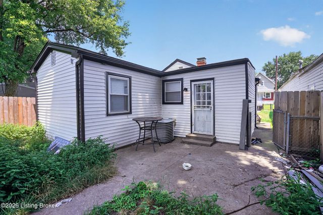 2206 Saint Xavier St, Louisville, KY 40212