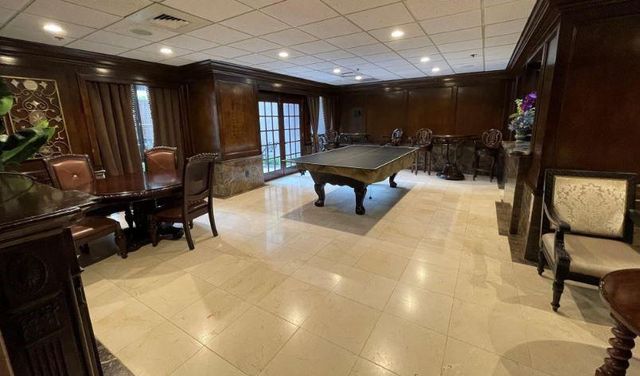 3525 Sage Road 718, Houston, TX 77056