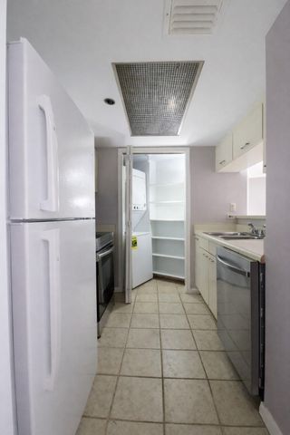 3525 Sage Road 718, Houston, TX 77056