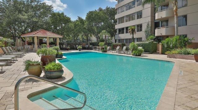 3525 Sage Road 718, Houston, TX 77056