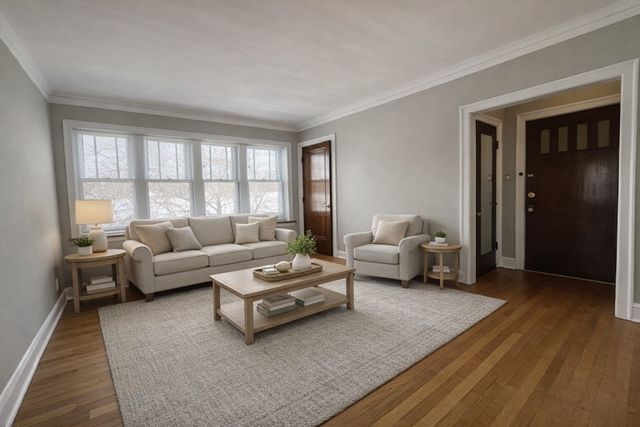 7129 N Oakley Avenue 3, Chicago, IL 60645