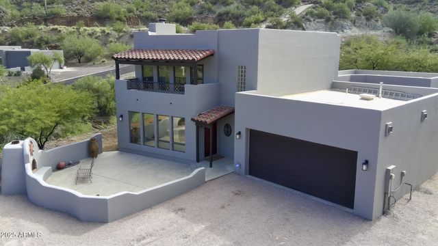 35310 S PINNACLE Place, Black Canyon City, AZ 85324