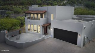 35310 S PINNACLE Place, Black Canyon City, AZ 85324