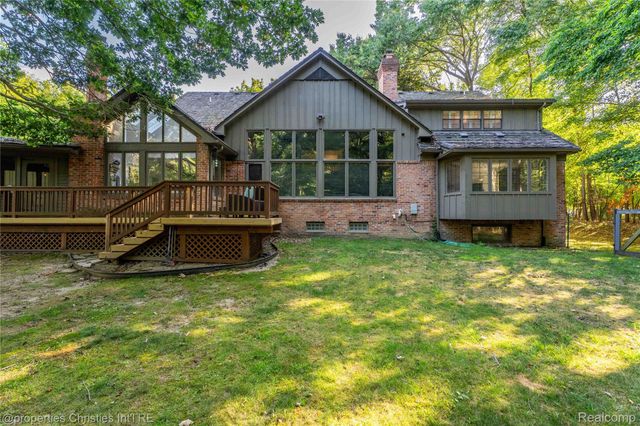 32870 Bingham Lane, Bingham Farms Village, MI 48025