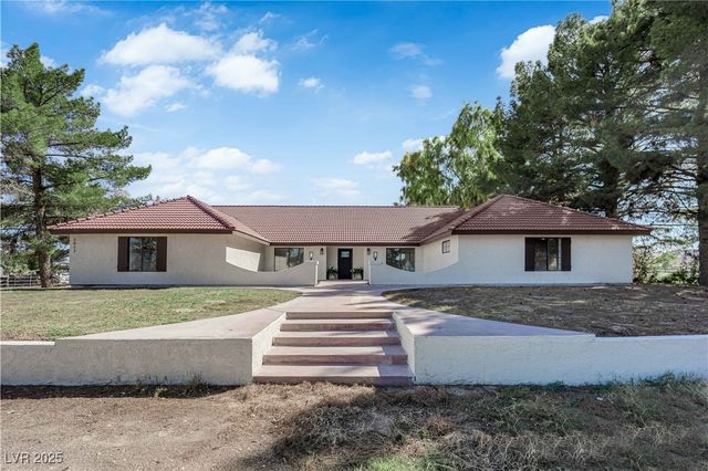 1917 North Moapa Valley Boulevard, Logandale, NV 89021