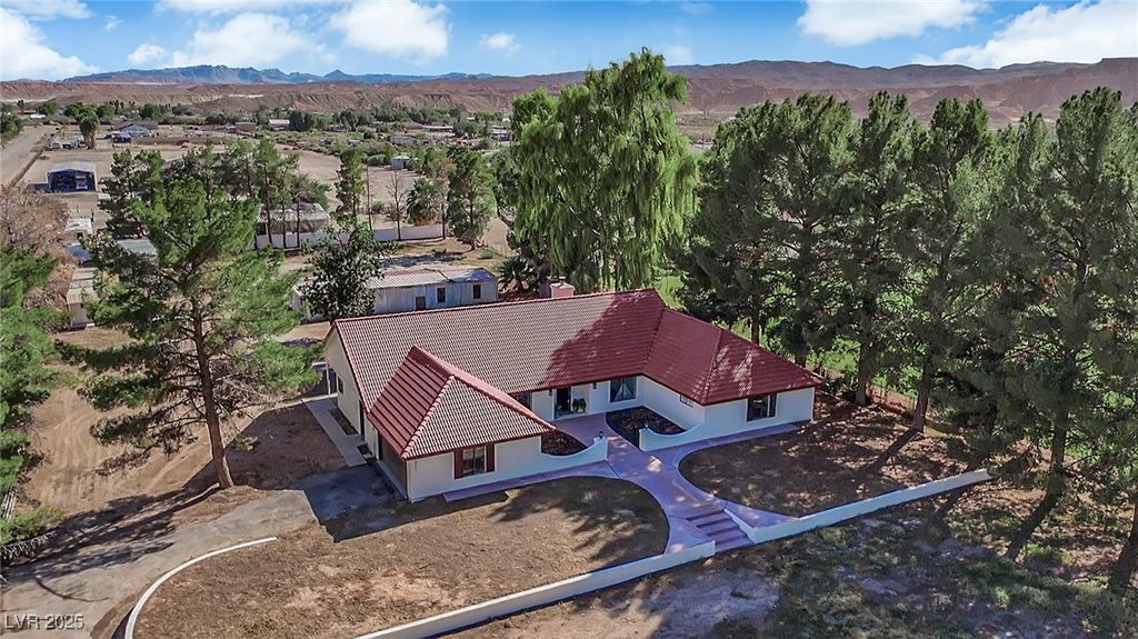 1917 North Moapa Valley Boulevard, Logandale, NV 89021