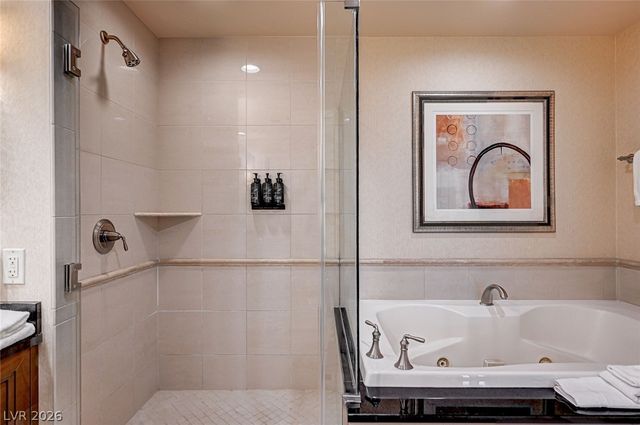 125 East Harmon Avenue 17807, Las Vegas, NV 89109