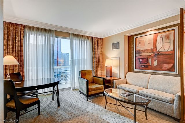 125 East Harmon Avenue 17807, Las Vegas, NV 89109