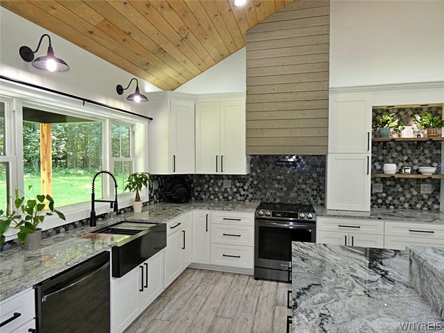 140 Roby Street, Lockport City, NY 14094