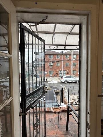 868 E 95th Street 2, Brooklyn, NY 11236