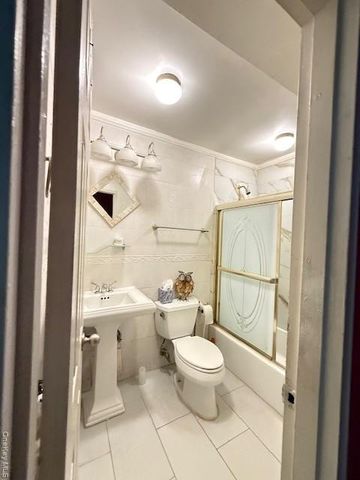 868 E 95th Street 2, Brooklyn, NY 11236