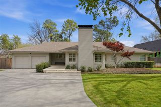 2315 S Delaware Place, Tulsa, OK 74114