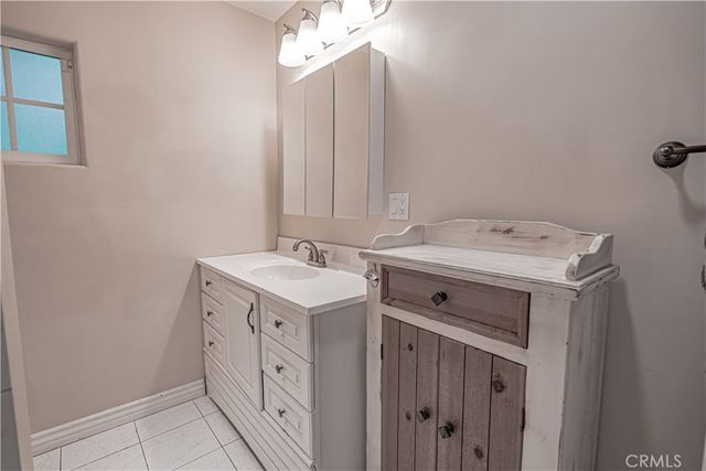 10743 Mountair Avenue, Tujunga, CA 91042