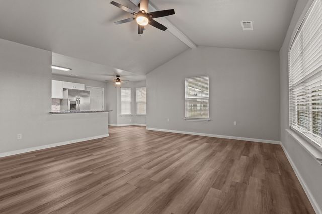 1070 E Reno Road, Reno, TX 76020