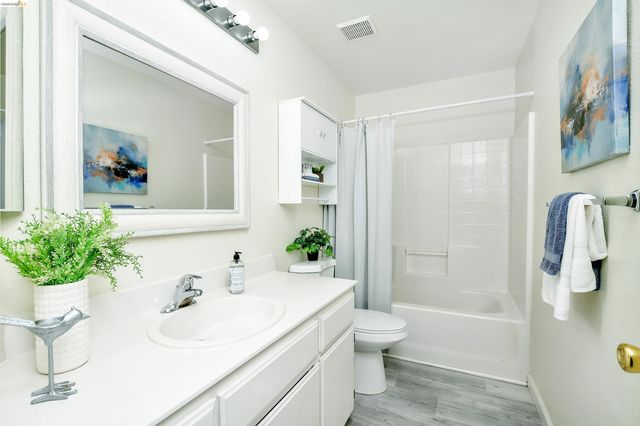 3879 Harvest Cir, Oakley, CA 94561