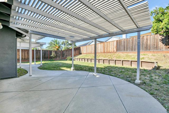 3879 Harvest Cir, Oakley, CA 94561