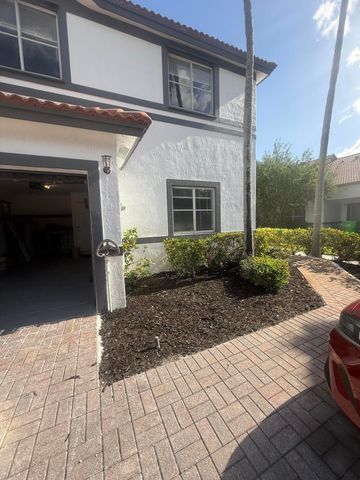 9831 NW 24th Street, Sunrise, FL 33322