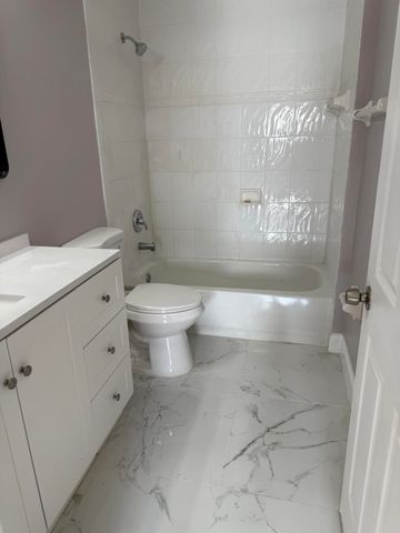 9831 NW 24th Street, Sunrise, FL 33322