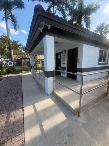 9831 NW 24th Street, Sunrise, FL 33322