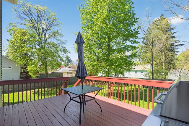 2911 Remy Court NE, Grand Rapids, MI 49505