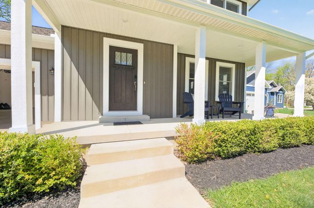 2911 Remy Court NE, Grand Rapids, MI 49505
