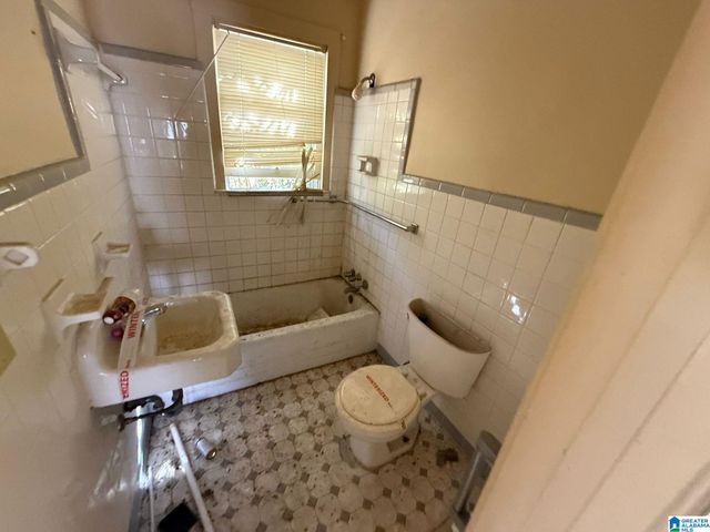 8215 8TH AVENUE S, Birmingham, AL 35206