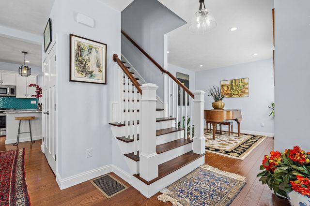 4 Wisteria Lane, Maynard, MA 01754
