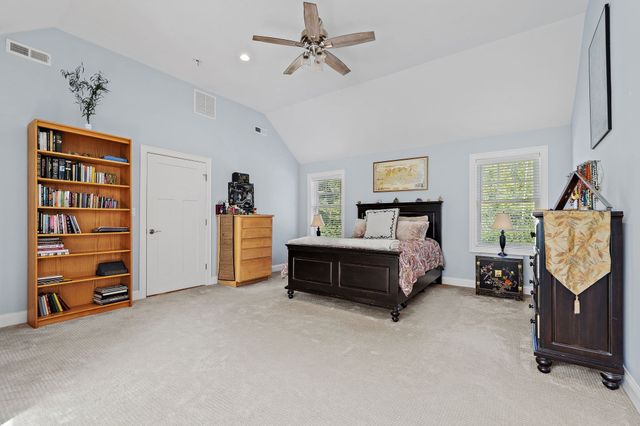 4 Wisteria Lane, Maynard, MA 01754
