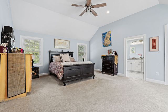 4 Wisteria Lane, Maynard, MA 01754