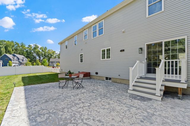 4 Wisteria Lane, Maynard, MA 01754