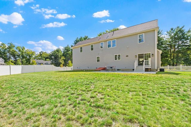 4 Wisteria Lane, Maynard, MA 01754