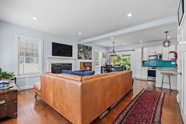 4 Wisteria Lane, Maynard, MA 01754