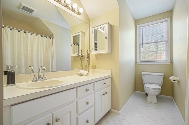 2564 Chestea Drive NE, Marietta, GA 30066