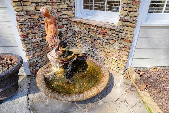 2564 Chestea Drive NE, Marietta, GA 30066