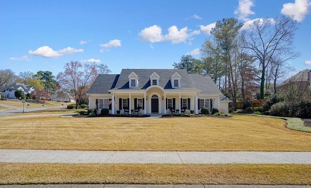 2564 Chestea Drive NE, Marietta, GA 30066