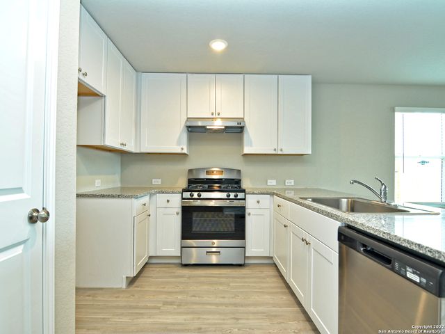 5376 Fair Moon, Bulverde, TX 78163