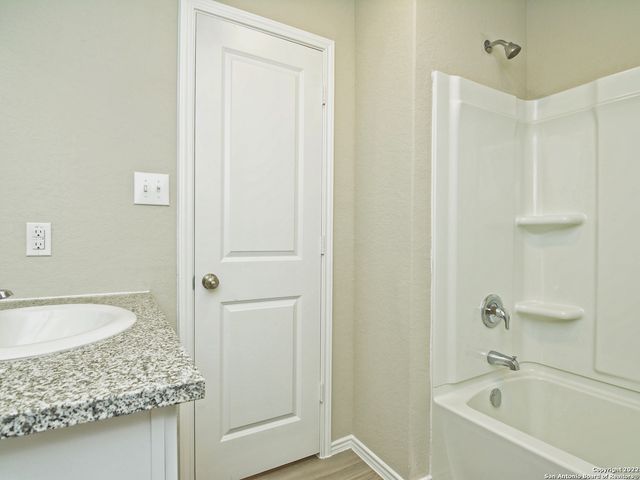 5376 Fair Moon, Bulverde, TX 78163