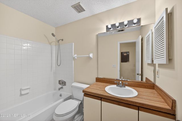 3801 CROWN POINT Road 1292, Jacksonville, FL 32257