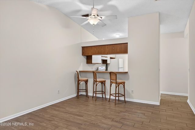 3801 CROWN POINT Road 1292, Jacksonville, FL 32257