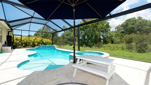 5738 HYDRANGEA CIRCLE, Sarasota, FL 34238