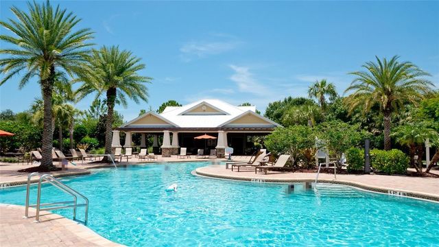 5738 HYDRANGEA CIRCLE, Sarasota, FL 34238